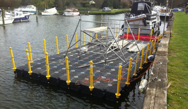 cube pontoon work platform