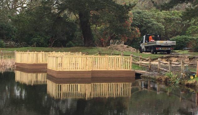 exbury decked pontoons with spindle handrails