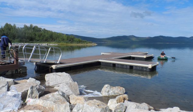 marine dock pontoon