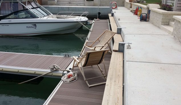 marine dock pontoon