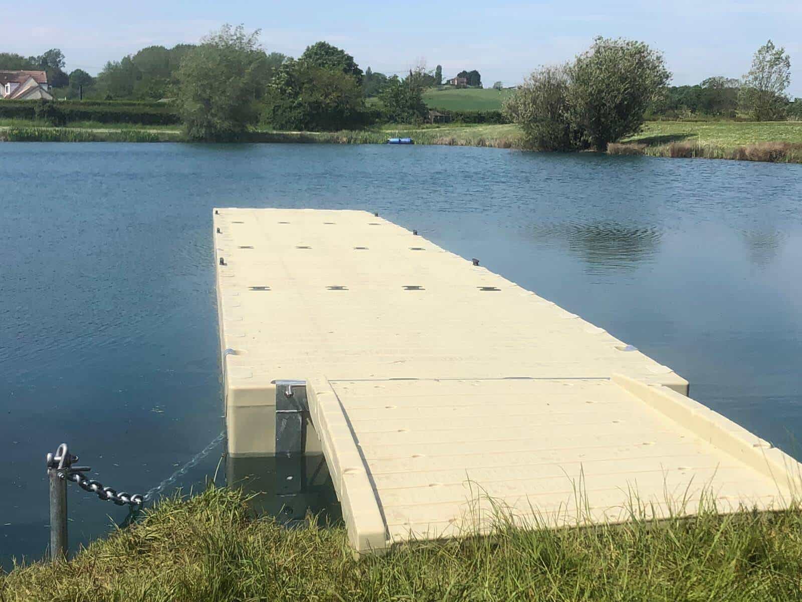 Worcester Uni Rotodock pontoon with gangway