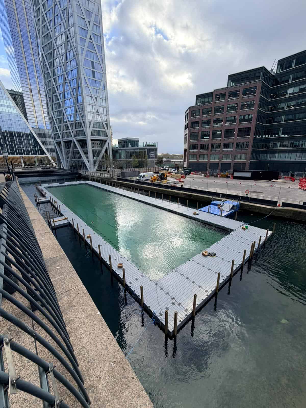 A view of the pool with the Cube pool floor fully sunk.